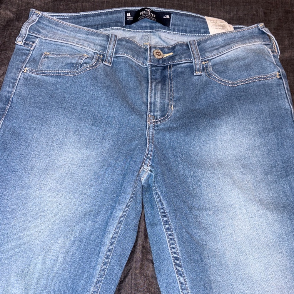 Hollister Women's Light Blue Skinny Jeans